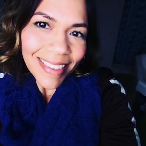 Meet your Posher, Monique